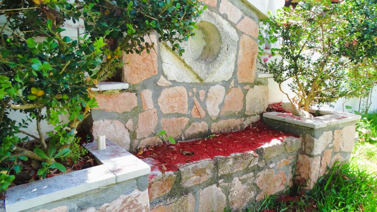 Agrambeli Rooms & Apartments Lefkáda エクステリア 写真
